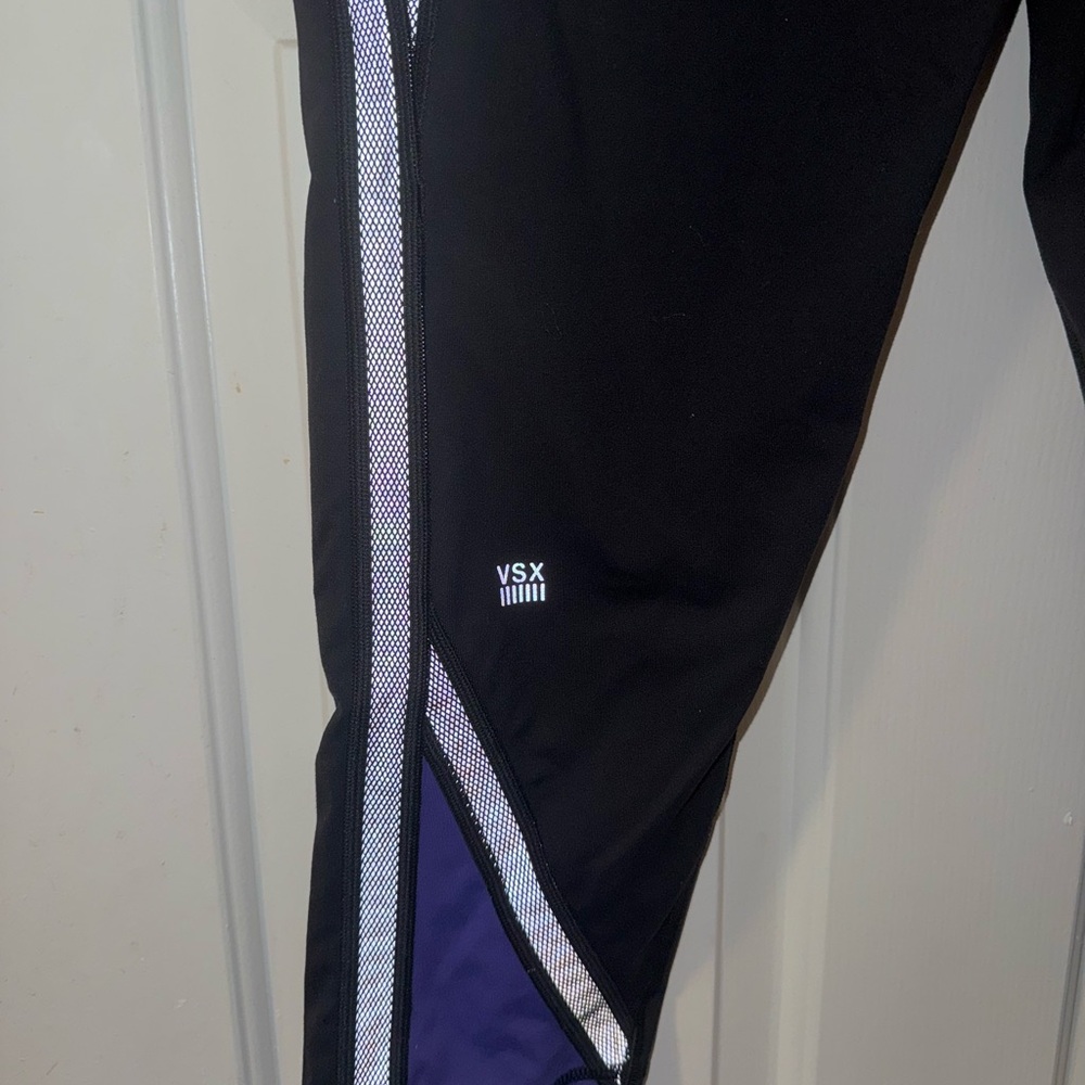 Victoria's Secret Sport Leggings with Purple and Black Accents
